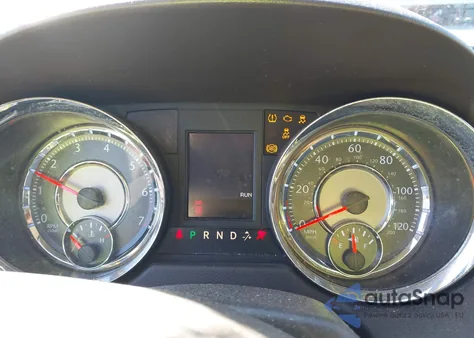 2014 Chrysler Town & Country Limited z USA, uszkodzony, nr VIN 2C4RC1GG3ER338772